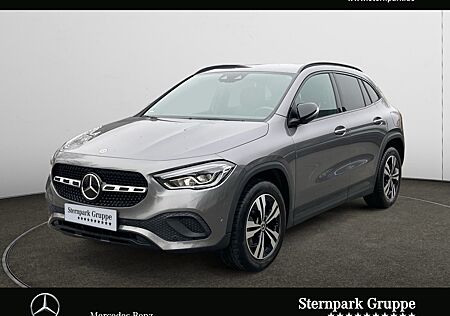 Mercedes-Benz GLA 200 Prog*LED*Night*Standhzg*Szh*EASYPACKH*