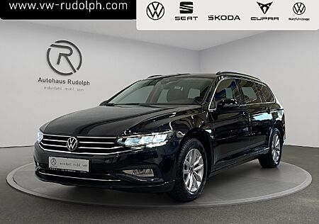 VW Passat Variant 1.5 TSI DSG Business / Navi AHK