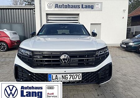 VW Touareg 3.0 V6 TDI R-Line 4Motion R Line Neues Modell Black Style 8-fach bereift