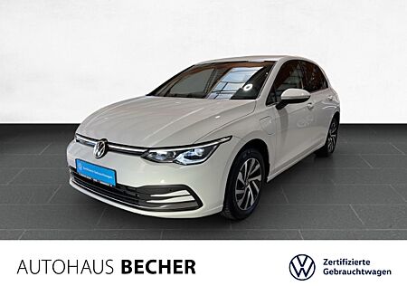 VW Golf 1.4 eHybrid DSG Style /Navi/LED/PDC/CarPlay