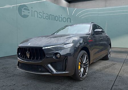 Maserati Levante TROFEO MY23 V8 580PS AWD Nero & Nero