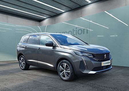 Peugeot 5008 Allure Pack PureTech *Navi*SZH*7Sitze*uvm.