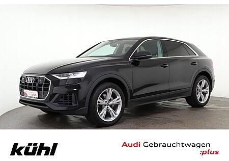 Audi Q8 55 TFSI Q Tip Luft AHK Kamera Memory HuD 21"