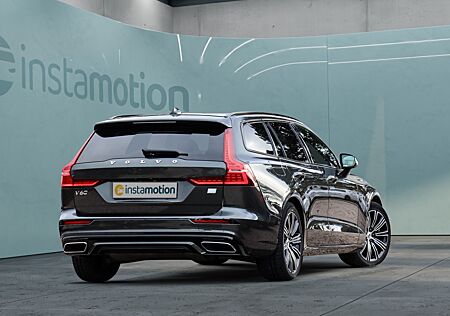 Volvo V60 T6 AWD R Design Recharge Plug-In Hybrid