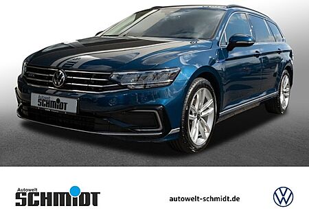 VW Passat Variant 1,4 TSI GTE ACC AHK LED Navi PDC