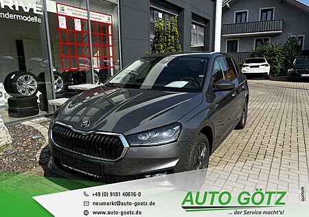 Skoda Fabia Drive AHK-Vorb.*Navi Ãber SmartLink*DAB*VZE*LED*Tempomat*SmartLink*DigiCockpit*Kamera*Kessy*Freispr.*Sitzheiz*PDC*vo+hi*Alu*LichtAssist*SpurAssist*Connect*Sunset*ZV-Funk*4xEFH*Nebel*Armlehne*Metallic