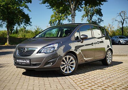 Opel Meriva INNOVATION 1.4T SCHECKHEFTGEPFLEGT