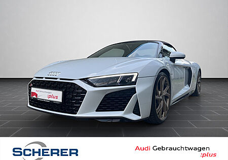 Audi R8 Spyder V10 RWD S tro.