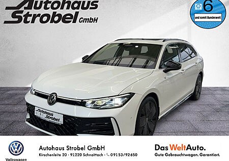 VW Passat Variant 2.0 TDI DSG R-Line "BLACK STYLE" ab 3,99% AHK DCC Navi LED-Matrix Standh.