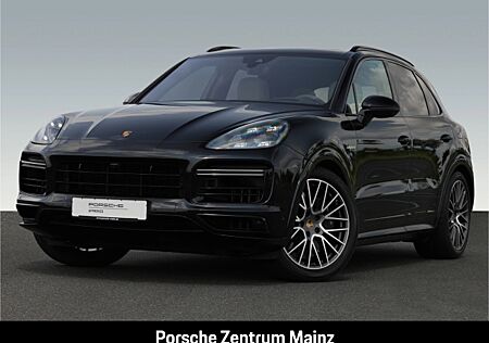 Porsche Cayenne Turbo S E-Hybrid Nachtsicht PCCB 21-Zoll