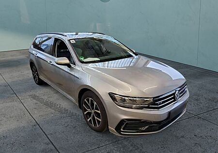 VW Passat Variant GTE LEDER DYNAUDIO AHK PANO KAMERA NAVI