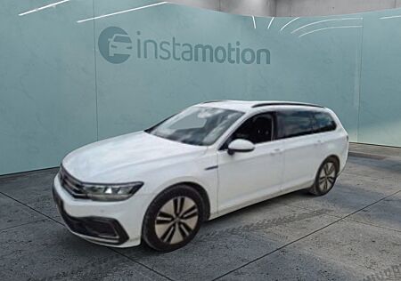 VW Passat Variant GTE 1.4 eTSI DSG/LED/Rear View/Si