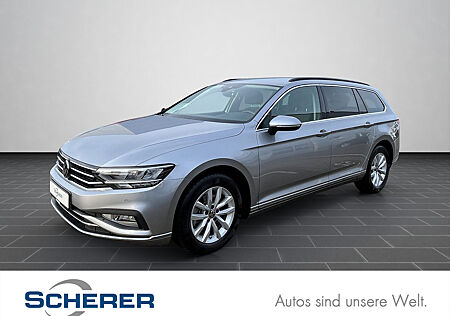 VW Passat Variant 2.0 TDI Business DSG/NAVI/PDC/AHK uvm.