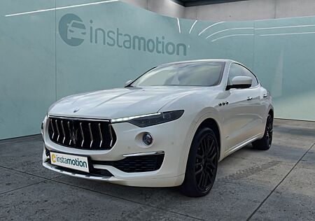 Maserati Levante GranLusso SQ4 3.0 BT V6 AWD -ZEGNA-PANO-