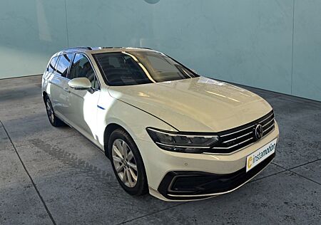 VW Passat Variant 1.4 TSIe GTE *Pano*LED*ACC*RFK*Navi*