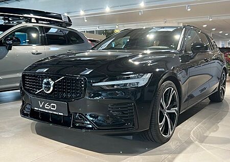 Volvo V60 Plus Dark T8 PHEV AWD 360 AHK ACC Voll-LED