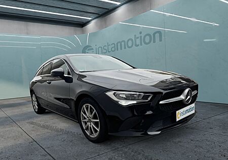 Mercedes-Benz CLA 180 Shooting Brake digital Tacho / Tempomat