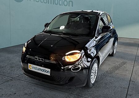 Fiat 500E 500 e Action Memory Sitze Fahrerprofil Ambiente Beleuchtung e-Sitze Spurhalteass. Verkehrszeichenerk.