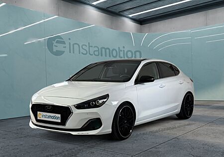 Hyundai i30 Fastback Trend NAV LED KAMERA SHZ LHZ APPLE/ANDROID PDC vo+hi BLUETOOTH