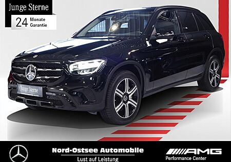 Mercedes-Benz GLC 300 GLC 300e 4M LED Night Sitzhzg Tempomat Navi Mbux