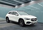 Mercedes-Benz GLA 180 Progressive/7G/Multibeam/Panorama-SD/DAB