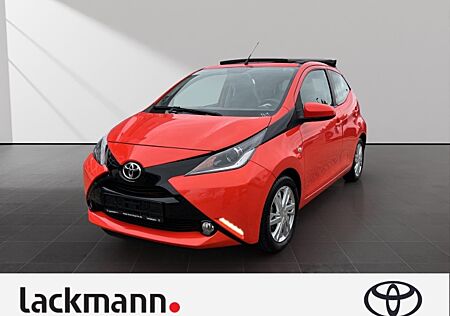 Toyota Aygo 1.0 X-Wave*Kamera*Leder*Smart-Key*Sitzh.*Alu