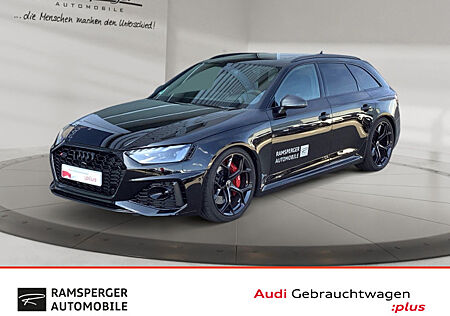 Audi RS4 RS 4 Avant Matrix HuD 360° Pano 290 km Compet.