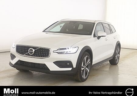 Volvo V60 Cross Country Plus AWD B5 Benzin EU6d StandHZG digitales Cockpit Memory Sitze Soundsystem