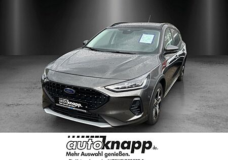 Ford Focus 1.0 EcoBoost Panorama Navi Dyn. Kurvenlicht Klimaautom SHZ