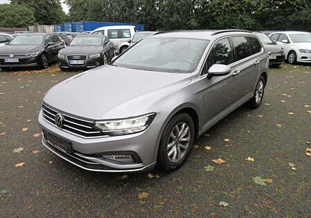 VW Passat Variant Business 2.0 TDI DSG NAVI AHK ACC