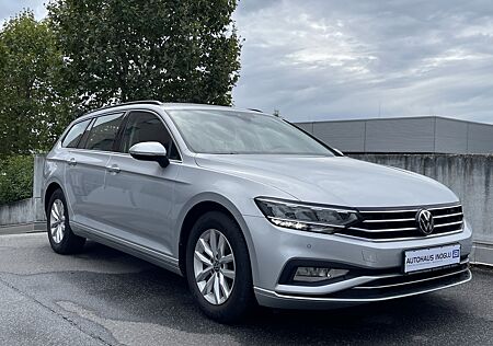 VW Passat Var. 1.5 Business DSG Navi+LED+SHZ+R-Kam+