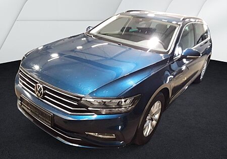 VW Passat Variant 2.0 TDI DSG Business 0,99% AHK-klappbar Navi LED Kurvenlicht Sperrdiff. ACC