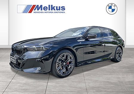 BMW 520d xDrive Touring Ahk Comfort Paket Autobahnassistent Innovationspaket