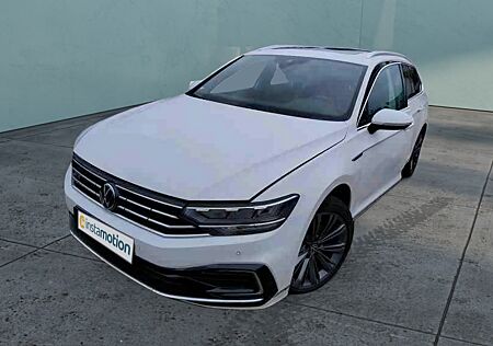 VW Passat Variant 1.4 eHybrid GTE PANO AHK KAMERA LED