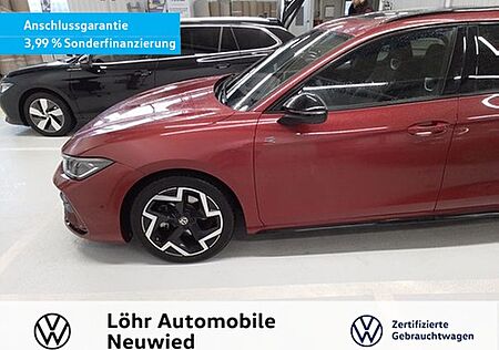 VW Passat Variant TDI DSG R-Line /Pano/AHK/Standhzg