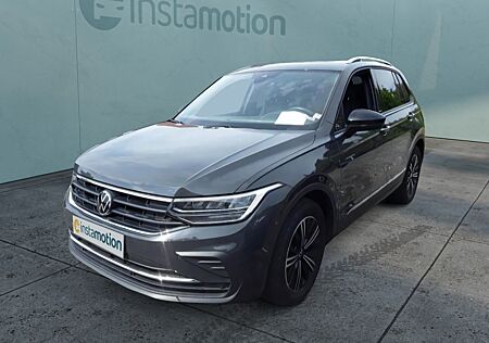 VW Tiguan 2.0 TDI DSG LIFE PANO ST.HEIZ AHK KAMERA