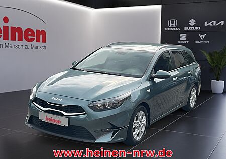 Kia Cee'd ceed SW 1.5 T-GDI DCT LX Plus PDC KAM KLIMAA.