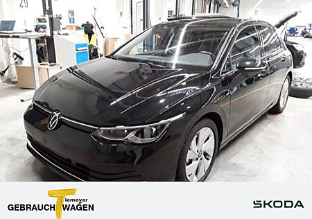 VW Golf 1.5 TSI 150PS MOVE NAVI IQ.LIGHT ACC SITZH