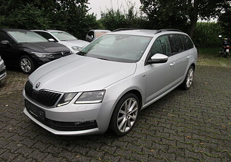 Skoda Octavia Combi Ambition 1.6 TDI NAVI AHK LED ALU