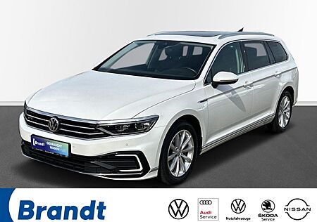 VW Passat Variant GTE 1.4 TSI LEDER PANO HUD STANDH