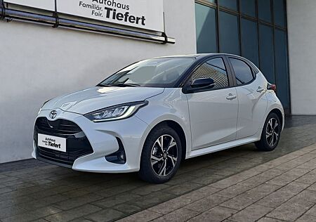 Toyota Yaris Hybrid 116 1.5 VVT-i Team Deutschland (XPA1)