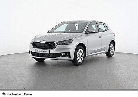 Skoda Fabia ESSENCE 1 0 MPI Essence