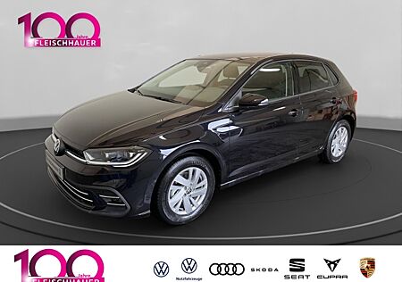 VW Polo Style 110PS DSG AHK Pano ArtVelours Kamera WR