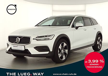 Volvo V60 Cross Country Plus B4 AWD + SSD + DAB +LED+D