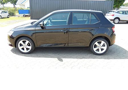 Skoda Fabia 1.0 Style TSI BMT 4TRG Klima Navi