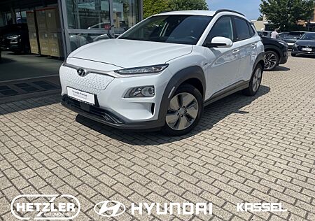 Hyundai Kona Advantage Elektro 2WD Navi Soundsystem ACC Klimaautom DAB SHZ LenkradHZG Spurhalteass.