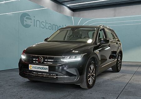 VW Tiguan 2.0 TDI Life DSG NAVI AHK KAMERA LED ACC