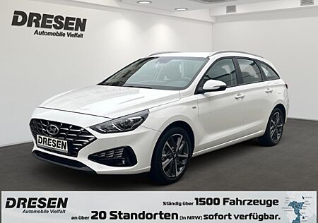 Hyundai i30 i30cw Trend Navi PDC v+h Apple CarPlay Allwetterreifen Sitz+Lenkradheizung