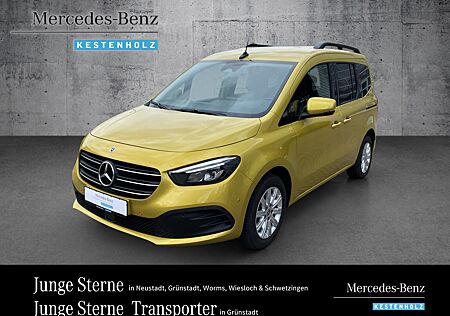 Mercedes-Benz B 180 T 180 PROGRESSIVE Navi/LED/Kamaera/AHK/Keyless-Go