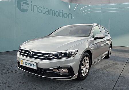 VW Passat Variant 2.0 TSI Sportpaket HUD AHK Panodach Navi digitales Cockpit